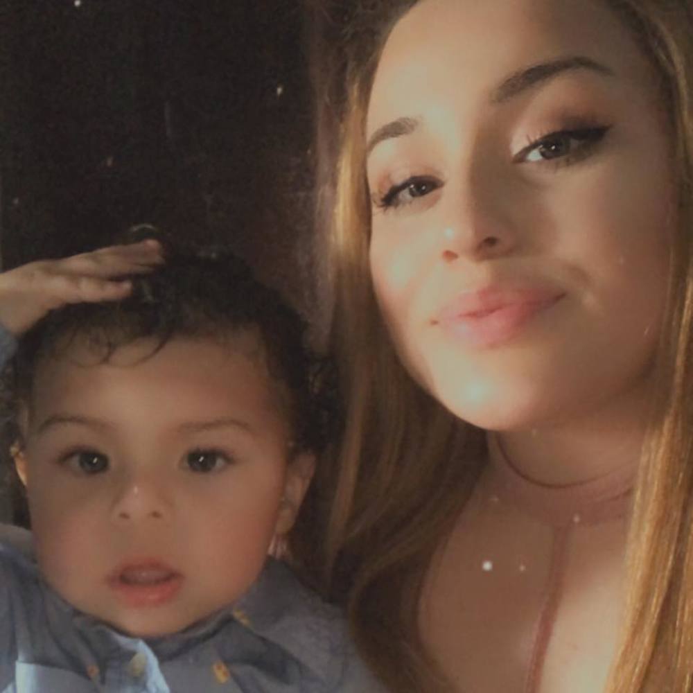 Meet your Posher, Ana